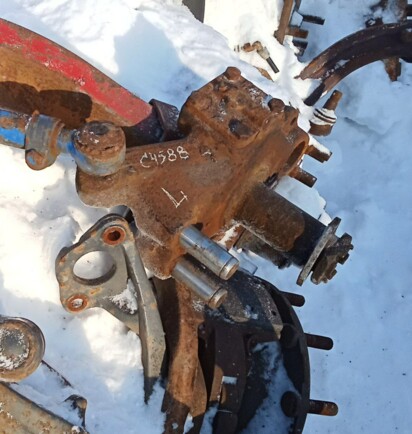 Кулак поворотный левый с сошкой - Scania R124 420 Blu (r124) (1895937) - c4588